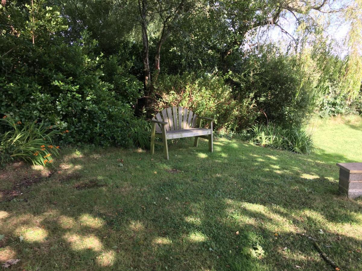 克雷迪顿 East Hillerton House旅馆 外观 照片
